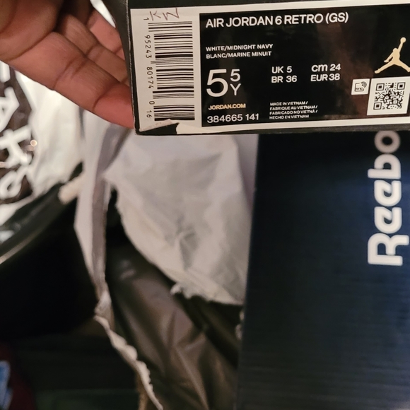 Jordan Retro 6 - Picture 4 of 6